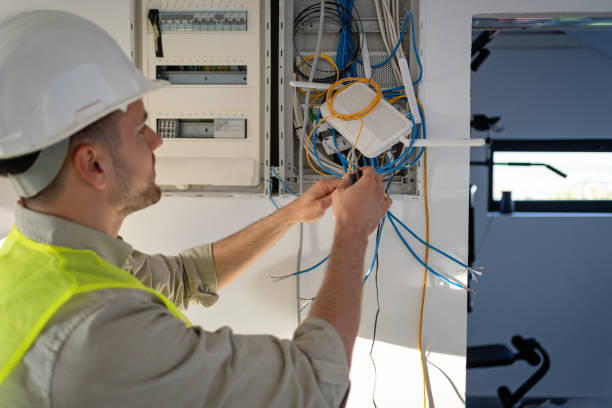 Best Electrical Contractors for Businesses  in Kenwood Estates, FL